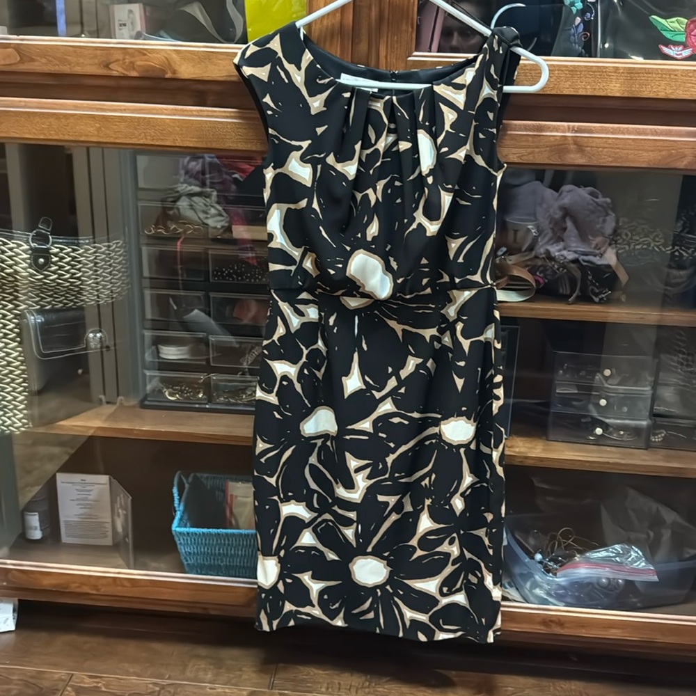 Beautiful London times dress size 6